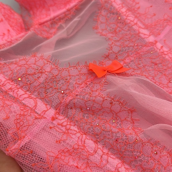 Victoria’s Secret chemise 36B Crystal Embellished Pink - Picture 8 of 11